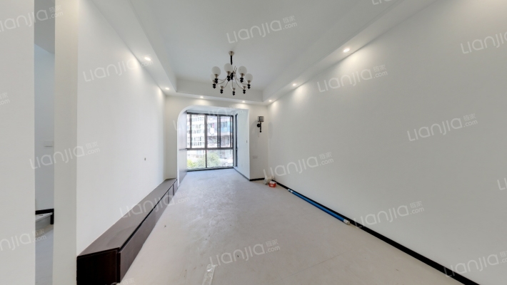 学府大道69号依林雅筑二手房实景图