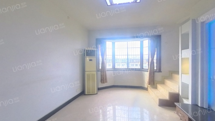 江东庭院西区二手房实景图