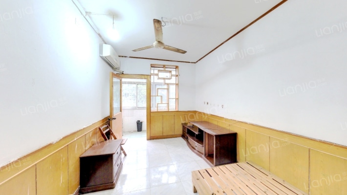 东陈岗工行宿舍二手房实景图