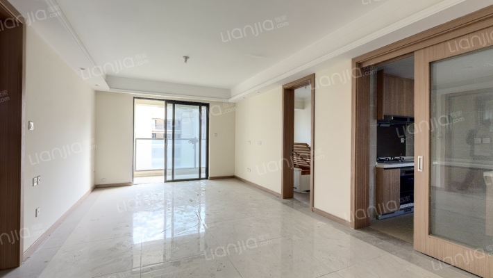 亚新美好艺境二手房实景图