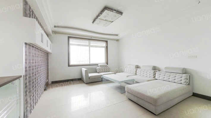 良信公寓二手房实景图