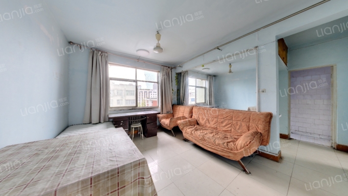 中机六院家属院二手房实景图