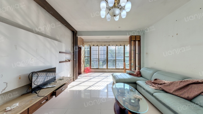 和泰美居二手房实景图