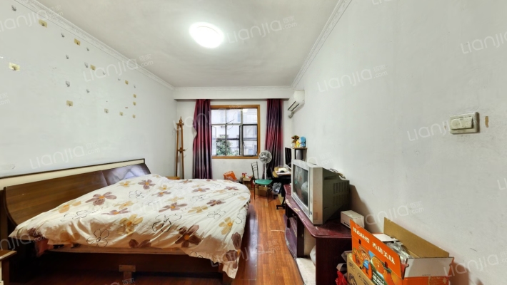 娄东新村二手房实景图