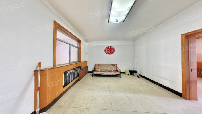 塑料公司宿舍二手房实景图