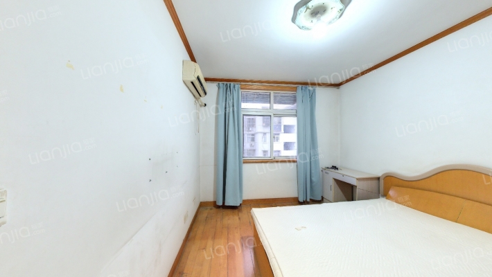 光明新村二手房实景图