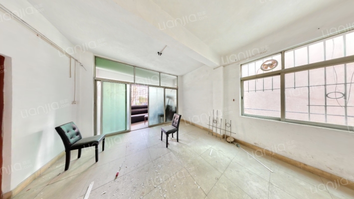 创业路二手房实景图