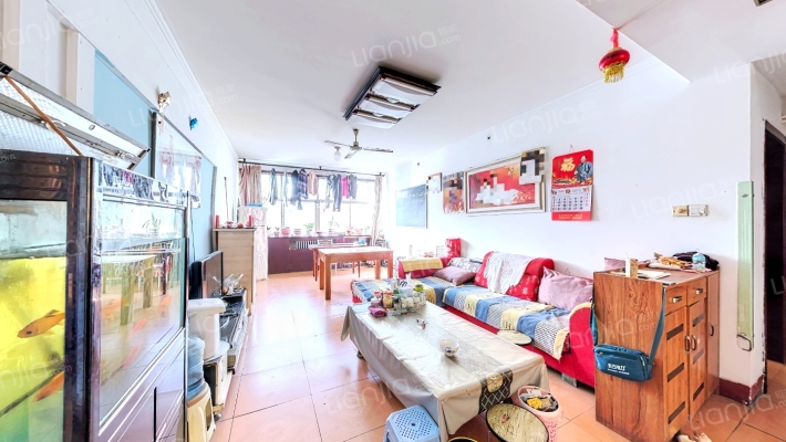 化肥厂家属院二手房实景图