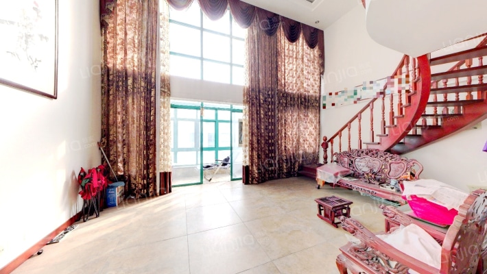 蓝波湾景苑二手房实景图