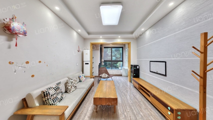 保利香槟光华二手房实景图