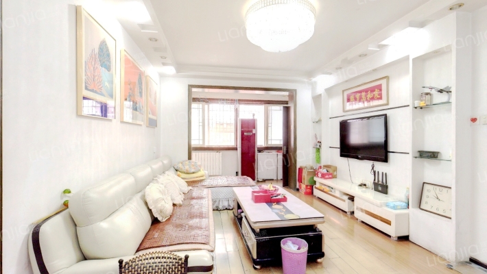 天伦凤凰小区二手房实景图