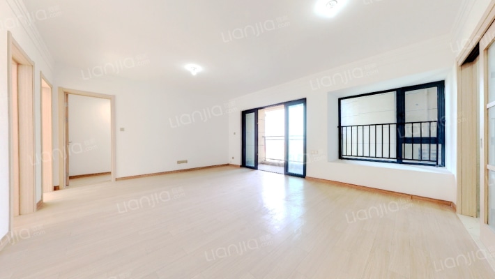 美的新城公园天下二手房实景图