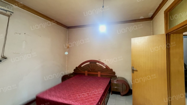 卫校家属院二手房实景图