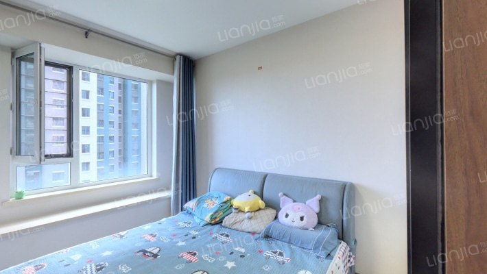 万科城市之光三号地二手房实景图