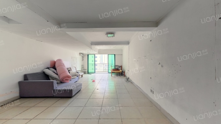 蓝色港湾二手房实景图