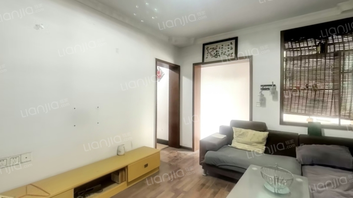 中建五局七公司住宅区二手房实景图