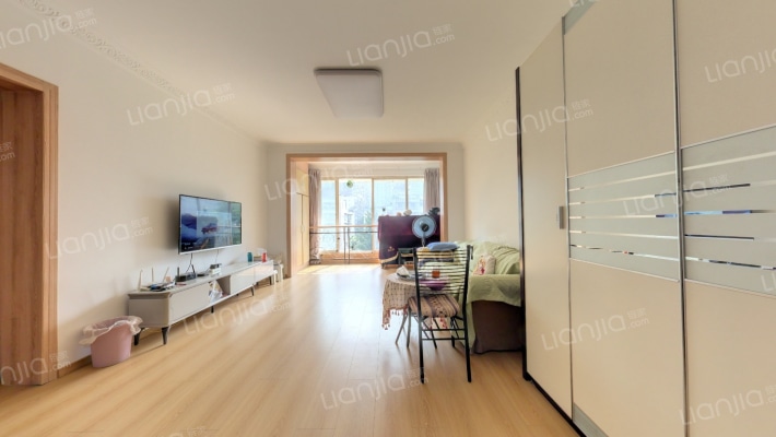 建设公寓二手房实景图