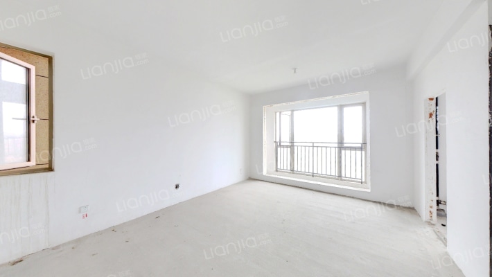 大诚名座二手房实景图