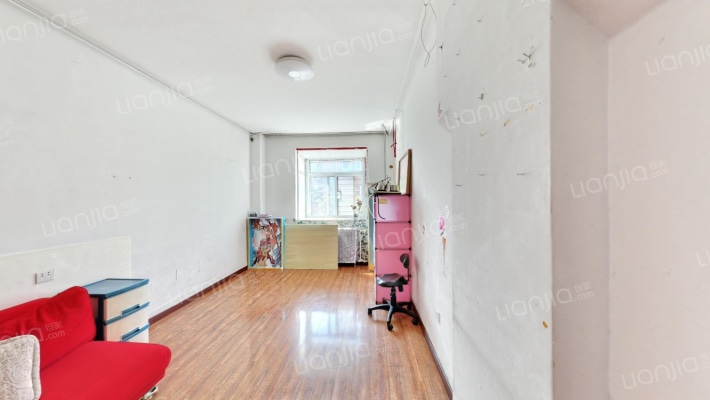 育红胡同5号二手房实景图