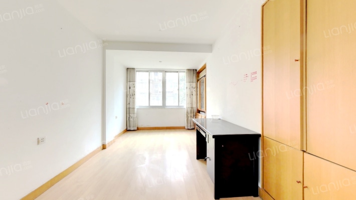 海滨街二手房实景图