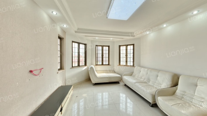 银河湾紫苑二手房实景图