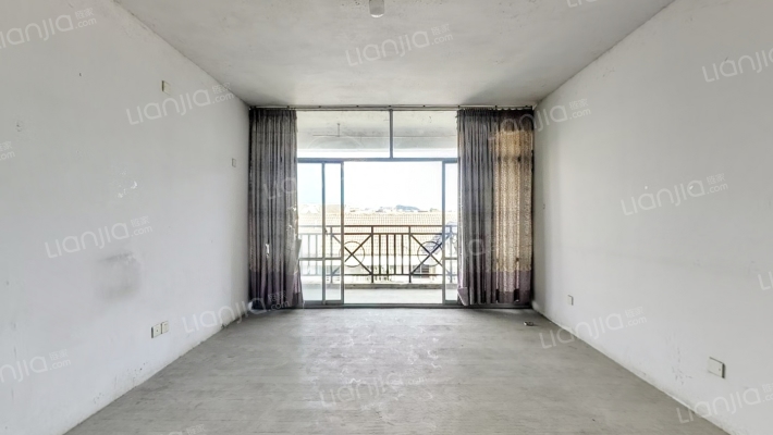 碧水嘉园小区二手房实景图