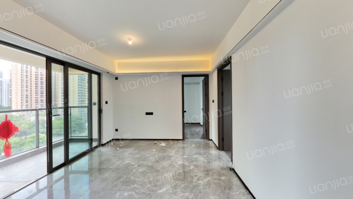 三龙湾保利和颂二手房实景图