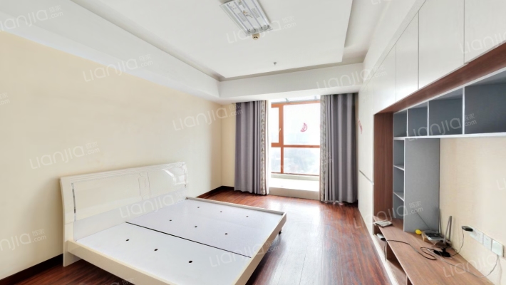 九里峰景D区二手房实景图