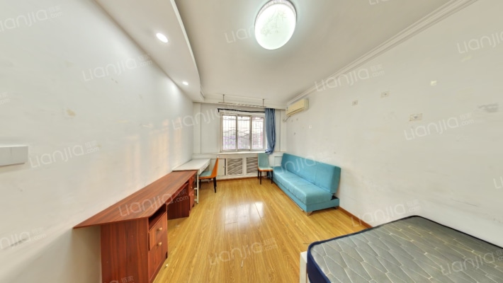 绿岛苑东区二手房实景图