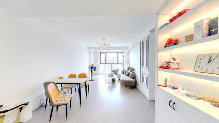 新鸿嘉园二手房实景图