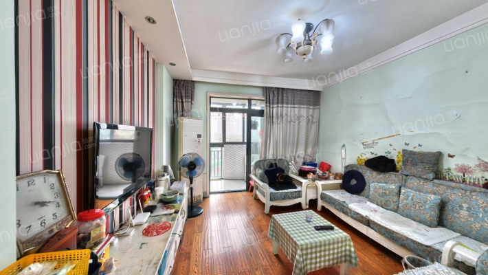 航天花园四期二手房实景图