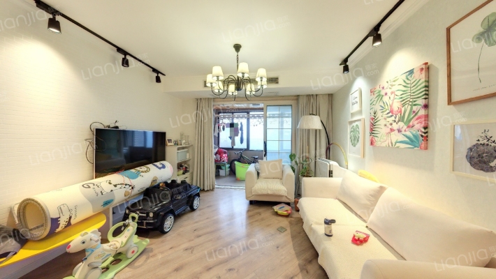 莉湖花园二手房实景图