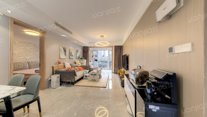 龙湖蓝湖公馆北区二手房实景图