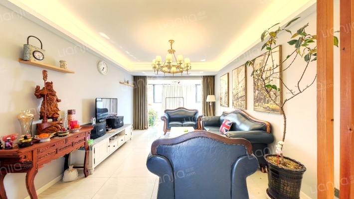 如歌花苑东区二手房实景图