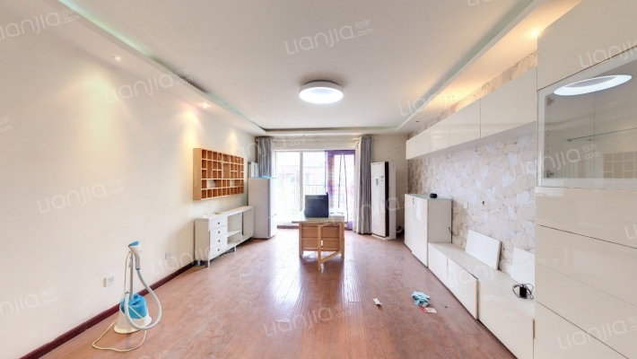 阿尔法社区三期二手房实景图