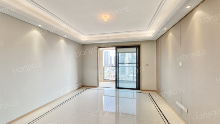 海宸花园臻园二手房实景图