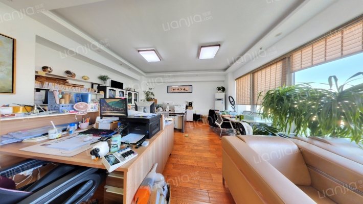 万科国家广告产业园二手房实景图