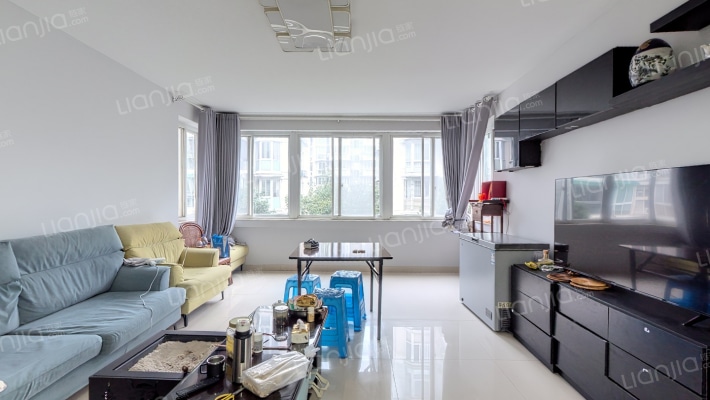 瑞麒佳苑二手房实景图