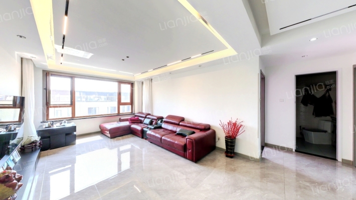 米兰颂二手房实景图