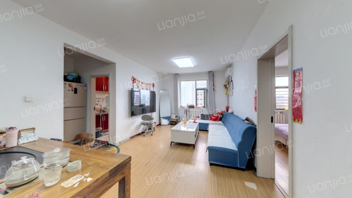 鸿基花苑二手房实景图