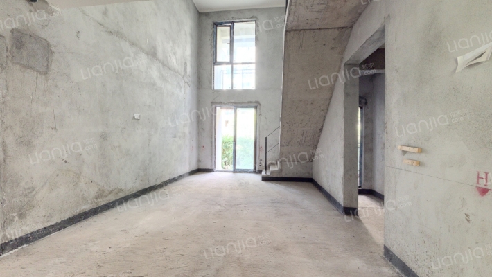 合能枫丹玖悦二手房实景图