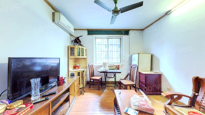 建业公寓二手房实景图