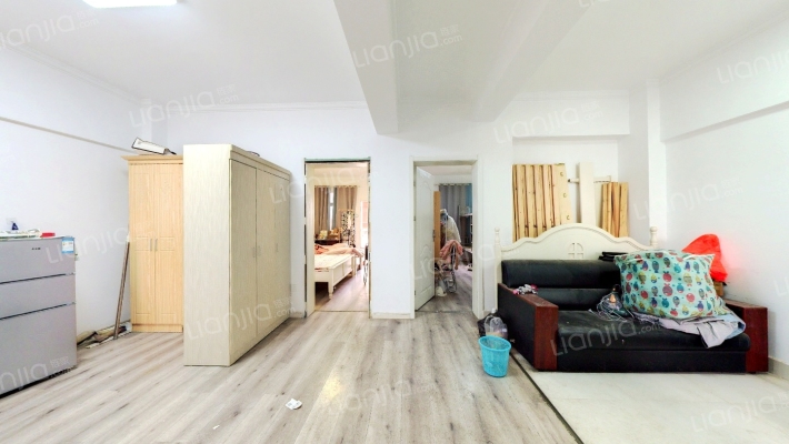 物资中心家属院二手房实景图