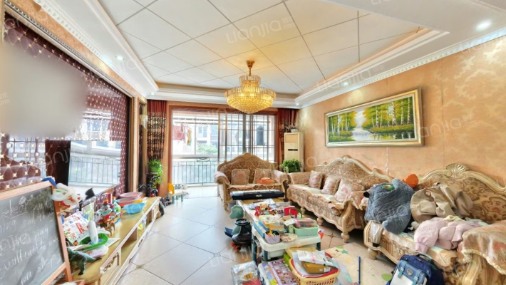 金马郦城西区二手房实景图