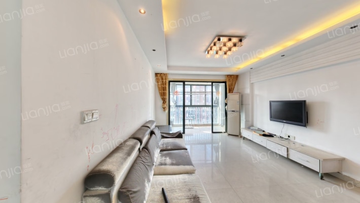 仁和英伦皇家花园二手房实景图