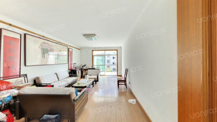 合瓦路183号二手房实景图