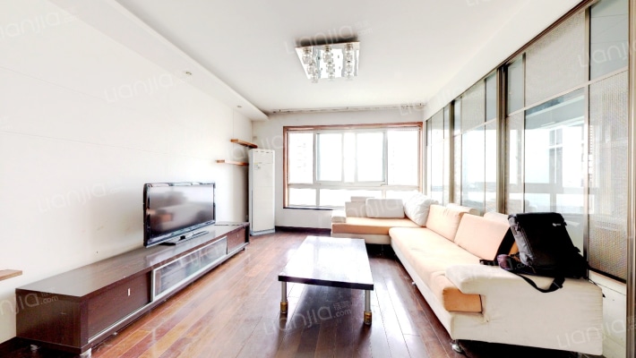 新兴港湾二手房实景图