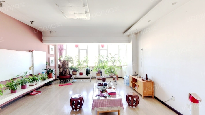 陆都花园二手房实景图