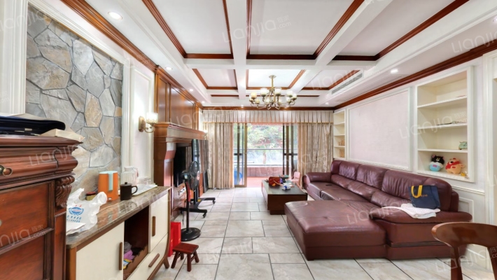 天骄御峰二手房实景图