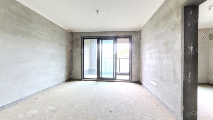 许昌鼎泰公园壹号院二手房实景图